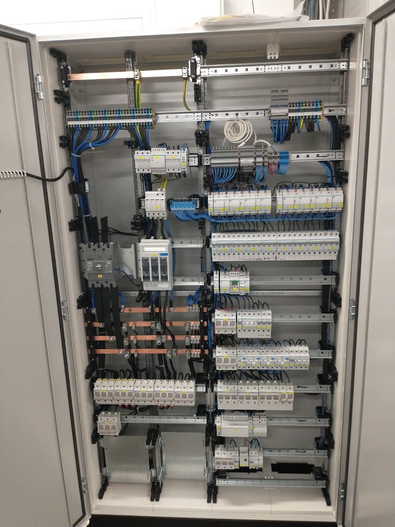 Elektryk Michał Magda — Zdjęcia 2